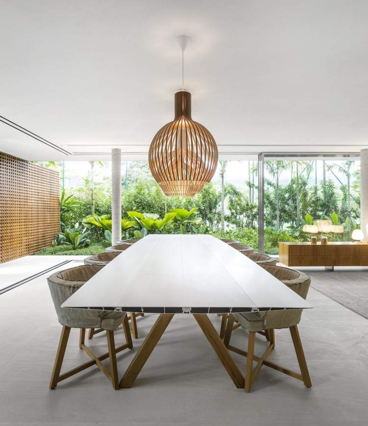 minimalist-concrete-casa-branca-in-the-tropics-5-750x869