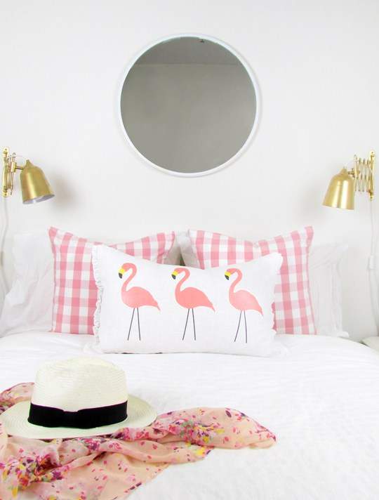 Flamingo-Pillow52